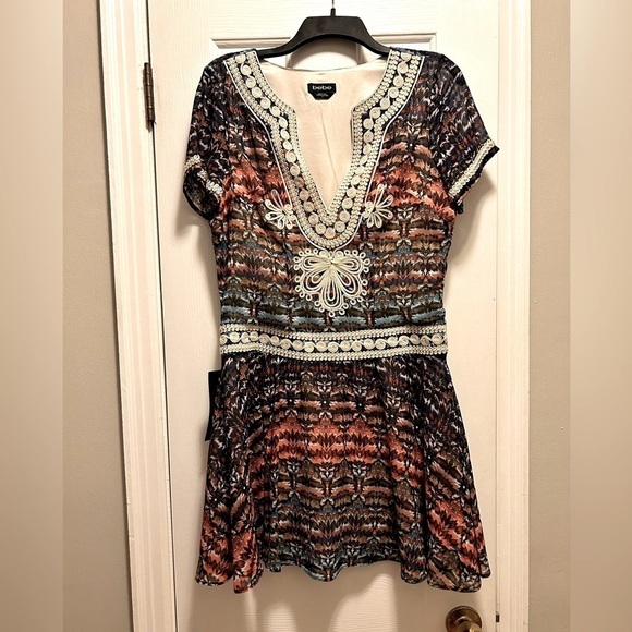 Bebe Turkish Flare Dress size 8 NWT